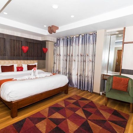 Hotel Marinha Kathmandu Buitenkant foto
