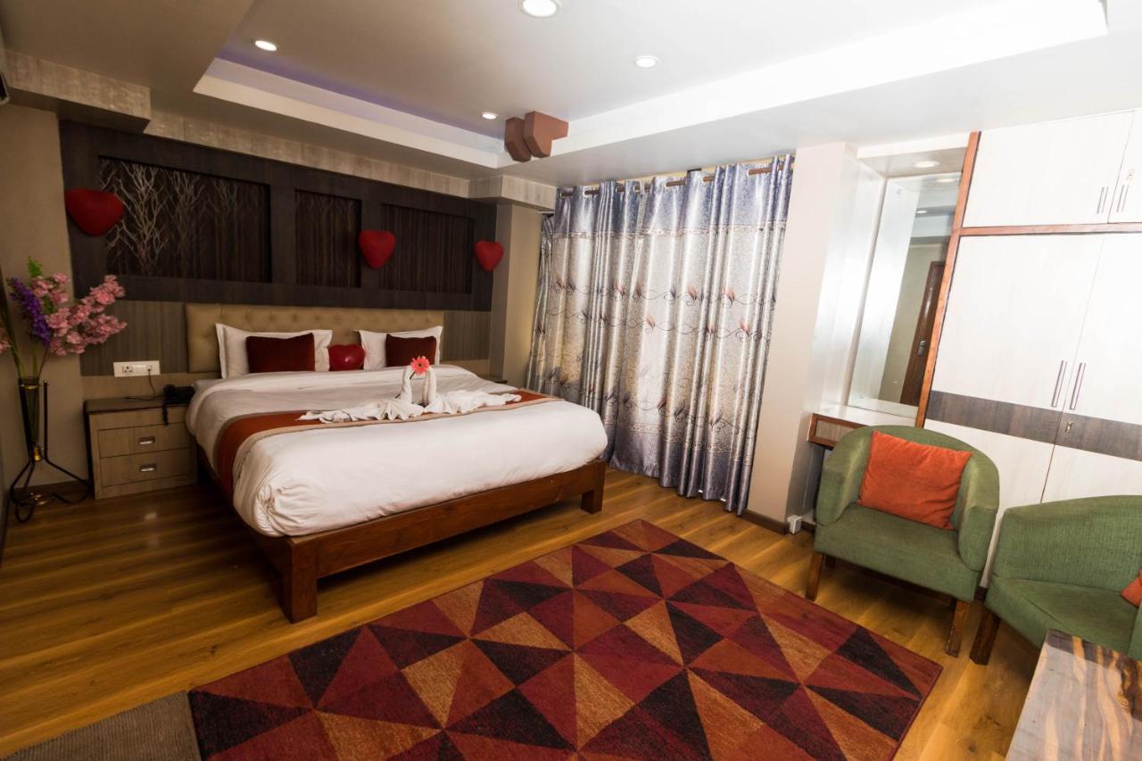 Hotel Marinha Kathmandu Buitenkant foto